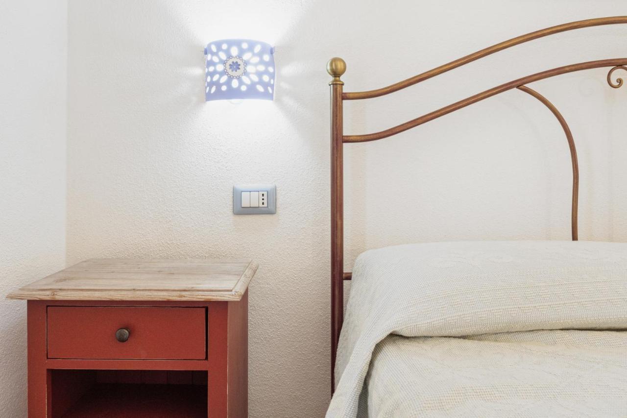 Seahouserent Cannigione Exteriör bild